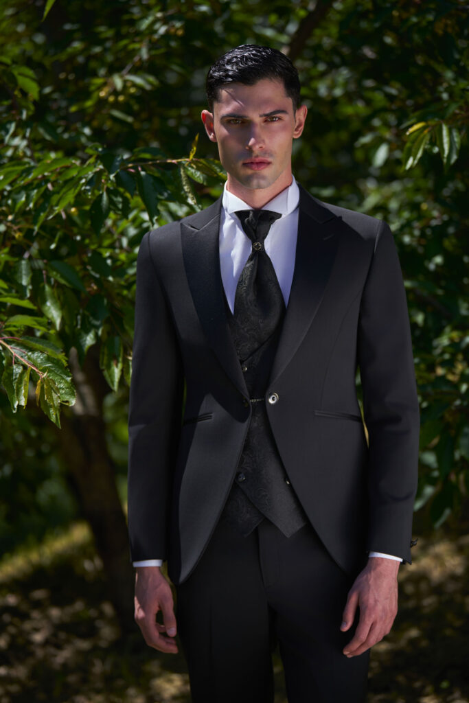 abito sartoriale cerimonia uomo